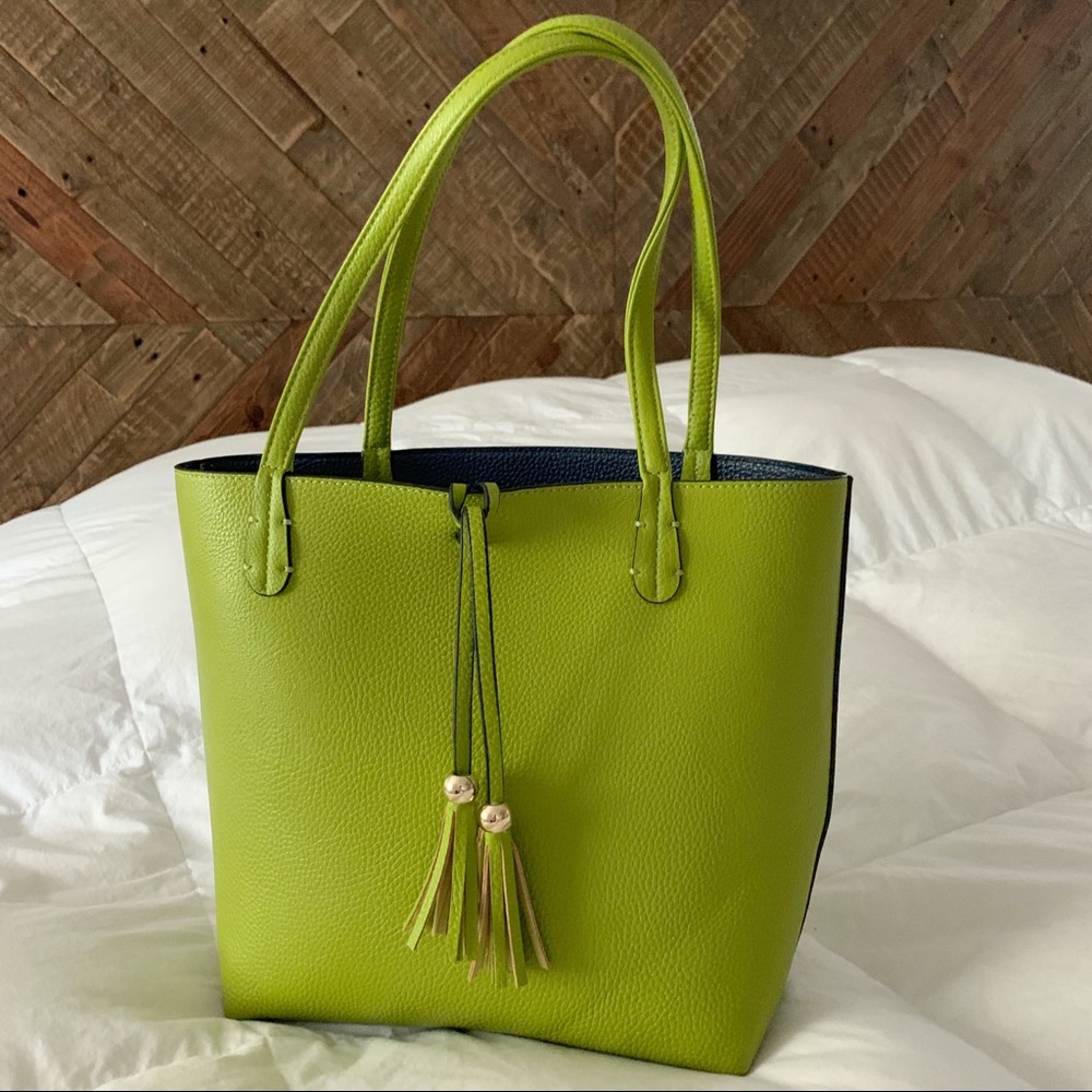 Lime/Navy Vegan Tote - Picture 7 of 8